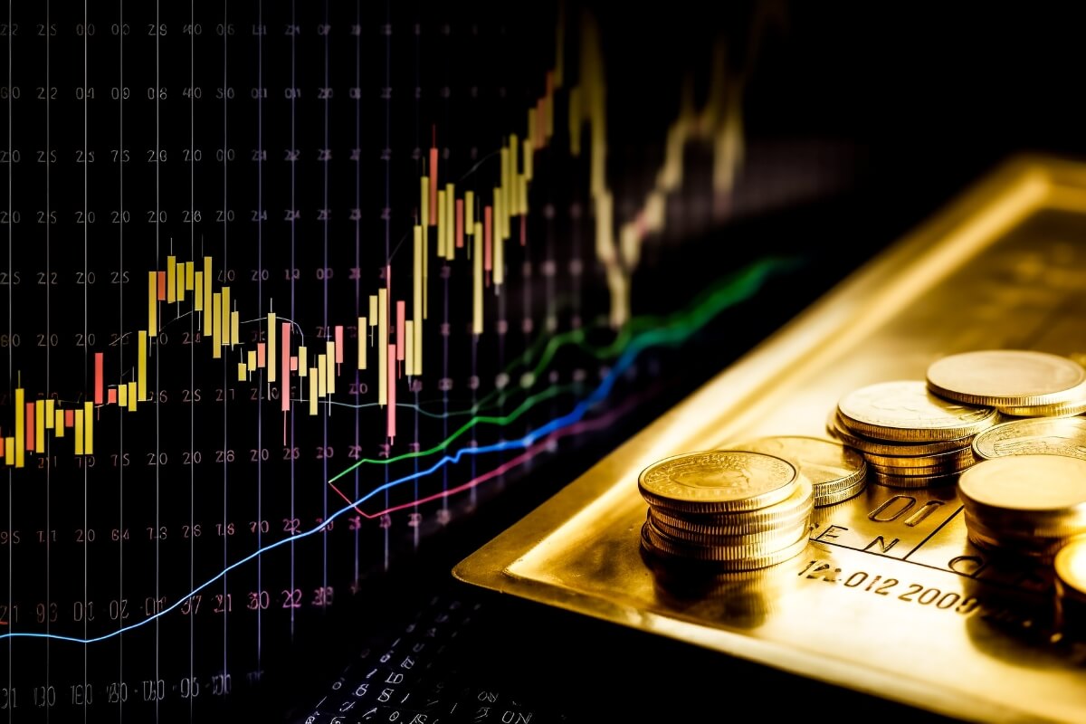 How Economic Crises Affect Gold Prices: Historical Lessons